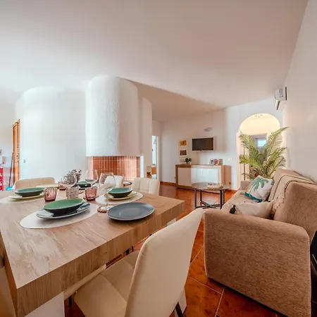 Fiammetta House *